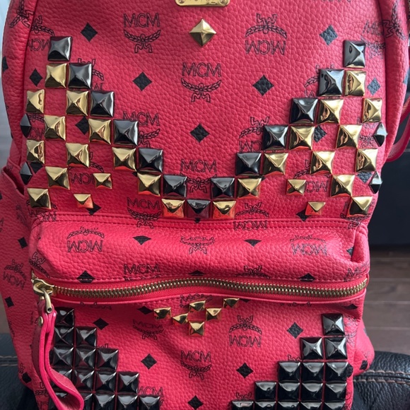 MCM backpack - Picture 2 of 2